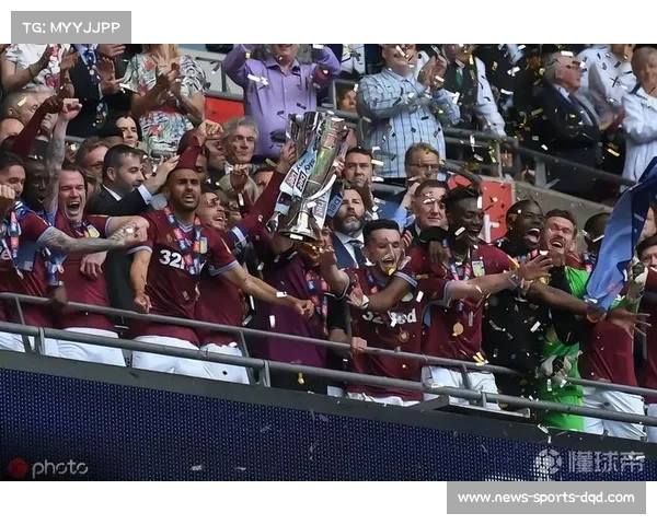 利物浦与阿斯顿维拉中场摩根·罗杰斯经纪人开启夏窗转会谈判